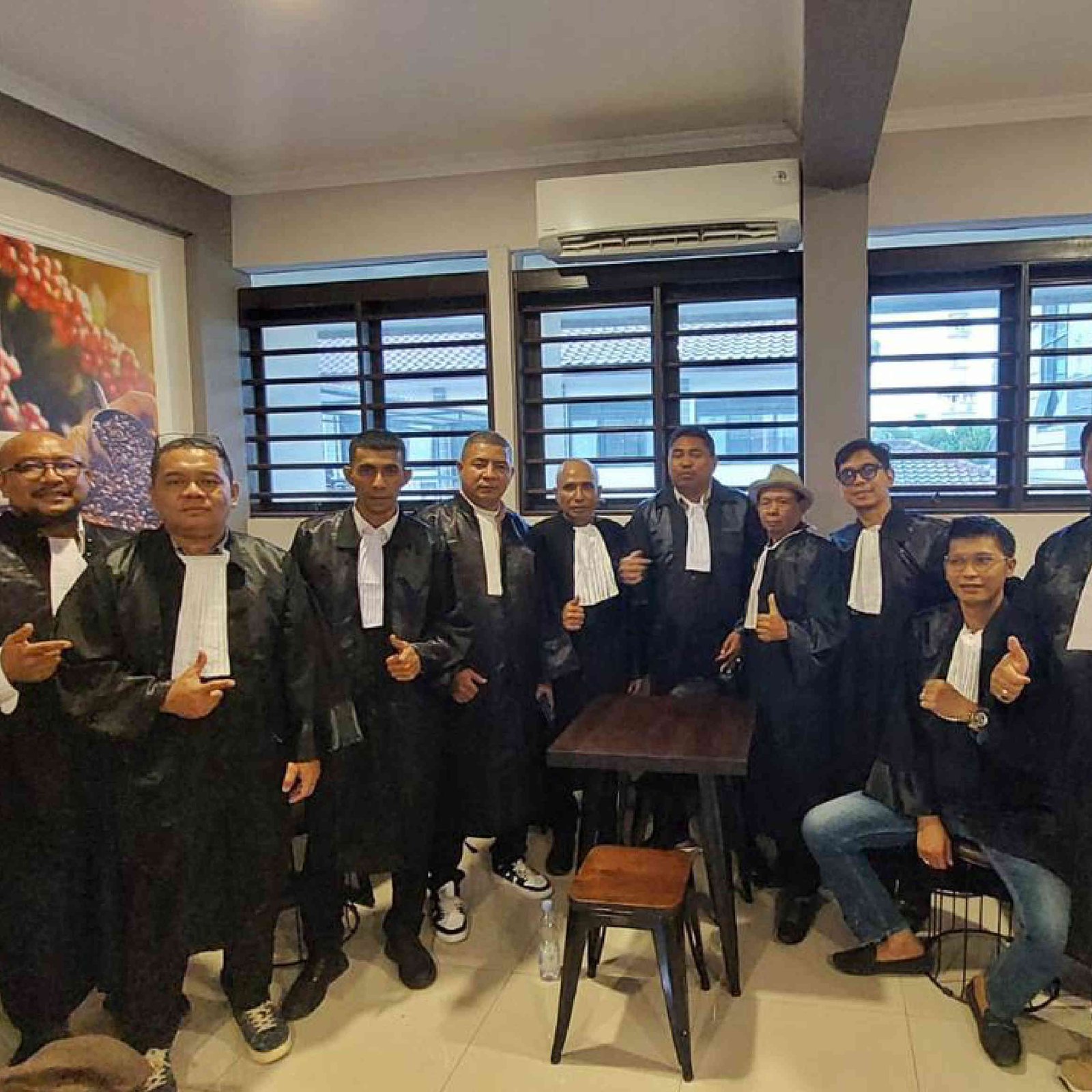 galeri foto tim lawyer 2